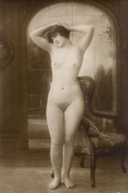 Голые девушки 1920-х годов